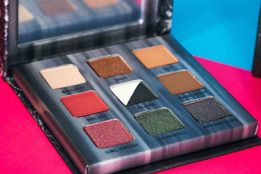 Urban Decay Troublemaker Eyeshadow Palette